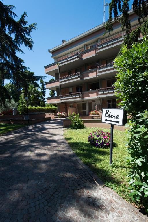 Park Hotel Blanc Et Noir Roma Exterior foto