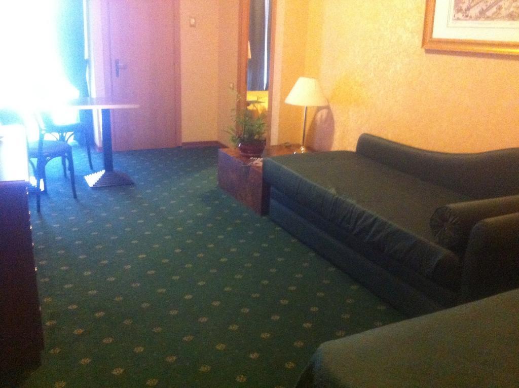 Park Hotel Blanc Et Noir Roma Cameră foto